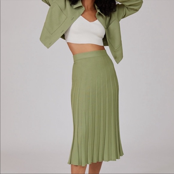 Wilfred Dresses & Skirts - Seychelles Skirt Aritzia in BLACK small